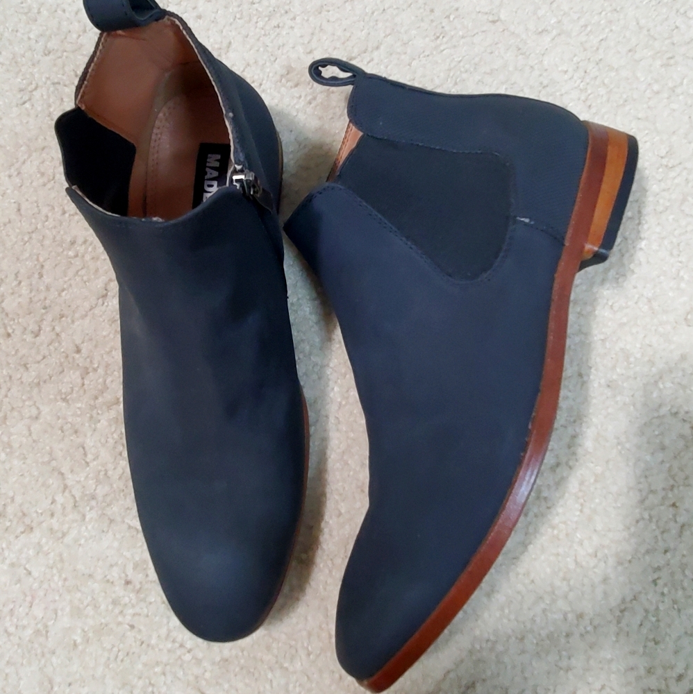 🔥Steve Madden chelsea boots🔥